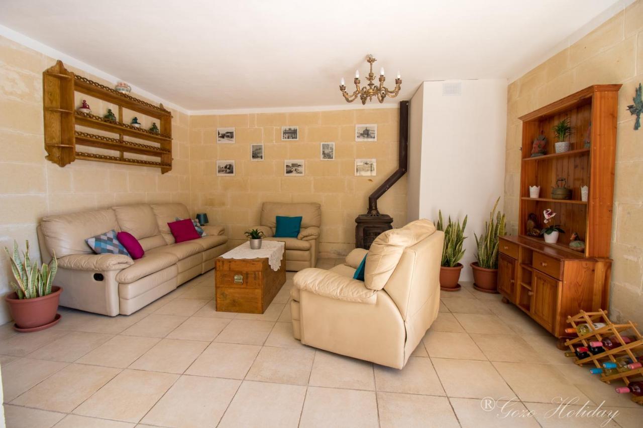 Villa Dar Tat Tork Xagħra Esterno foto